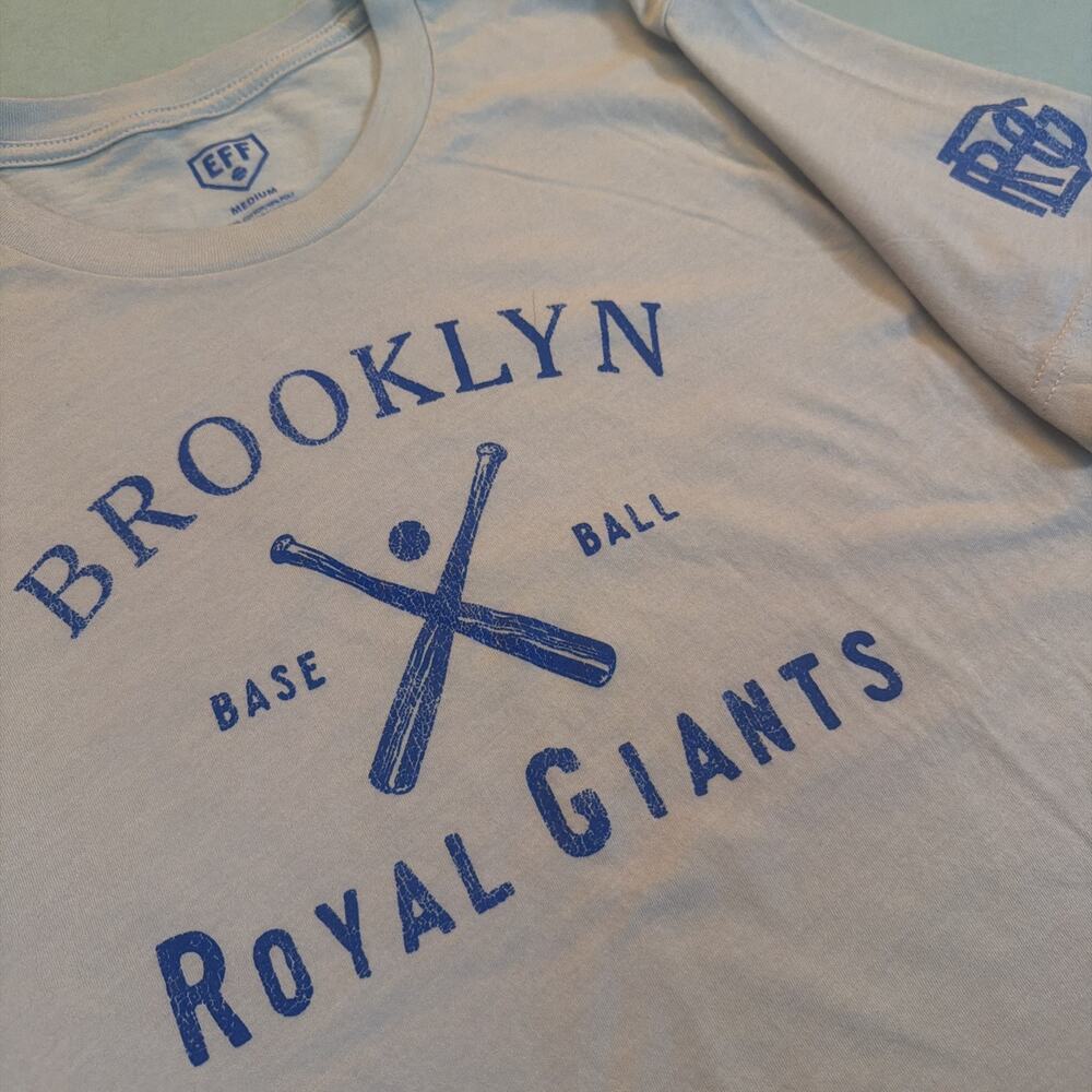 Ebbets Field Flannels Brooklyn Royal Giants Negro League T-Shirt M NWOT